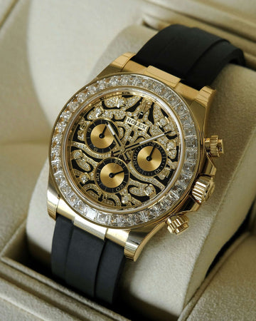 Role_x Golden Watch