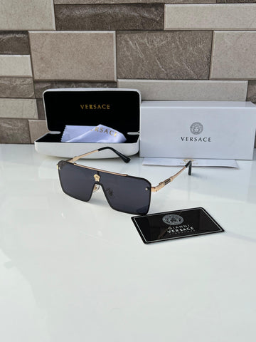 V•E•R•S•A•C•E 2150 GOLD BLACK UV PROTECTION SUNGLASSES