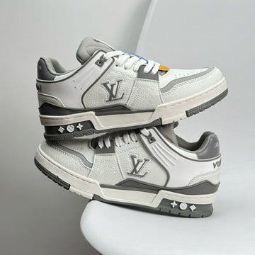 Lou_is Vuitton Trainer "Grey-White