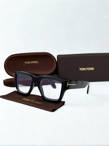 TO_M FOR_D Model 4444 – Premium Glossy Black Eyewear