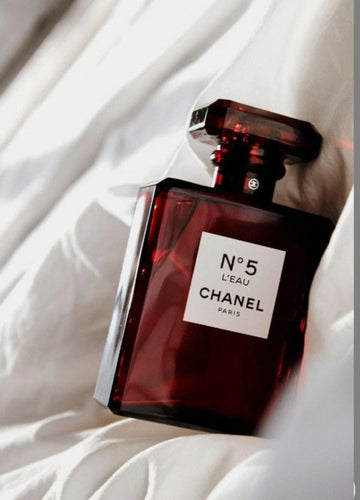 Chan_el Pari_s N5 L’eau